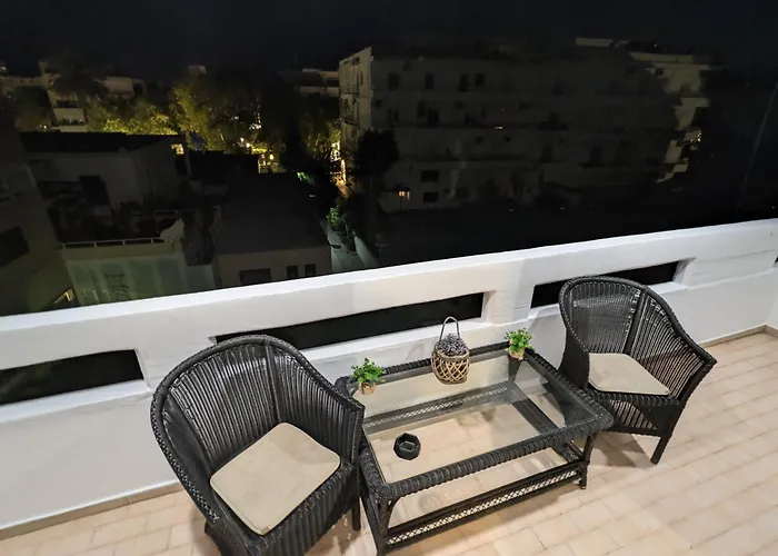 Mini Mansion Apartment